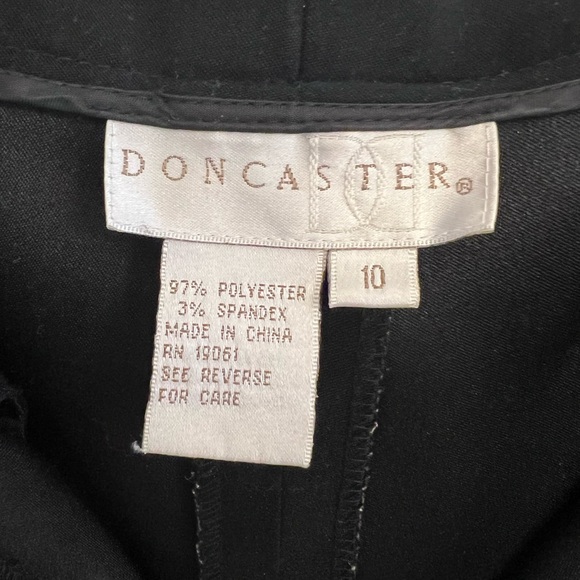 Doncaster black pants, good condition. S 10. Has belt loops, hook/button close - Picture 2 of 3